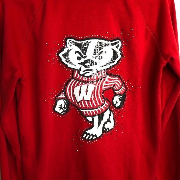 VICTORIA’S Secret pink collegiate Collection with fifth and ocean red hoodie - Picture 5 of 9